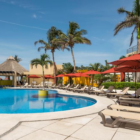 Camino Real ורקרוז מראה חיצוני תמונה Pool at the Sheraton Nha Trang Hotel & Spa Resort