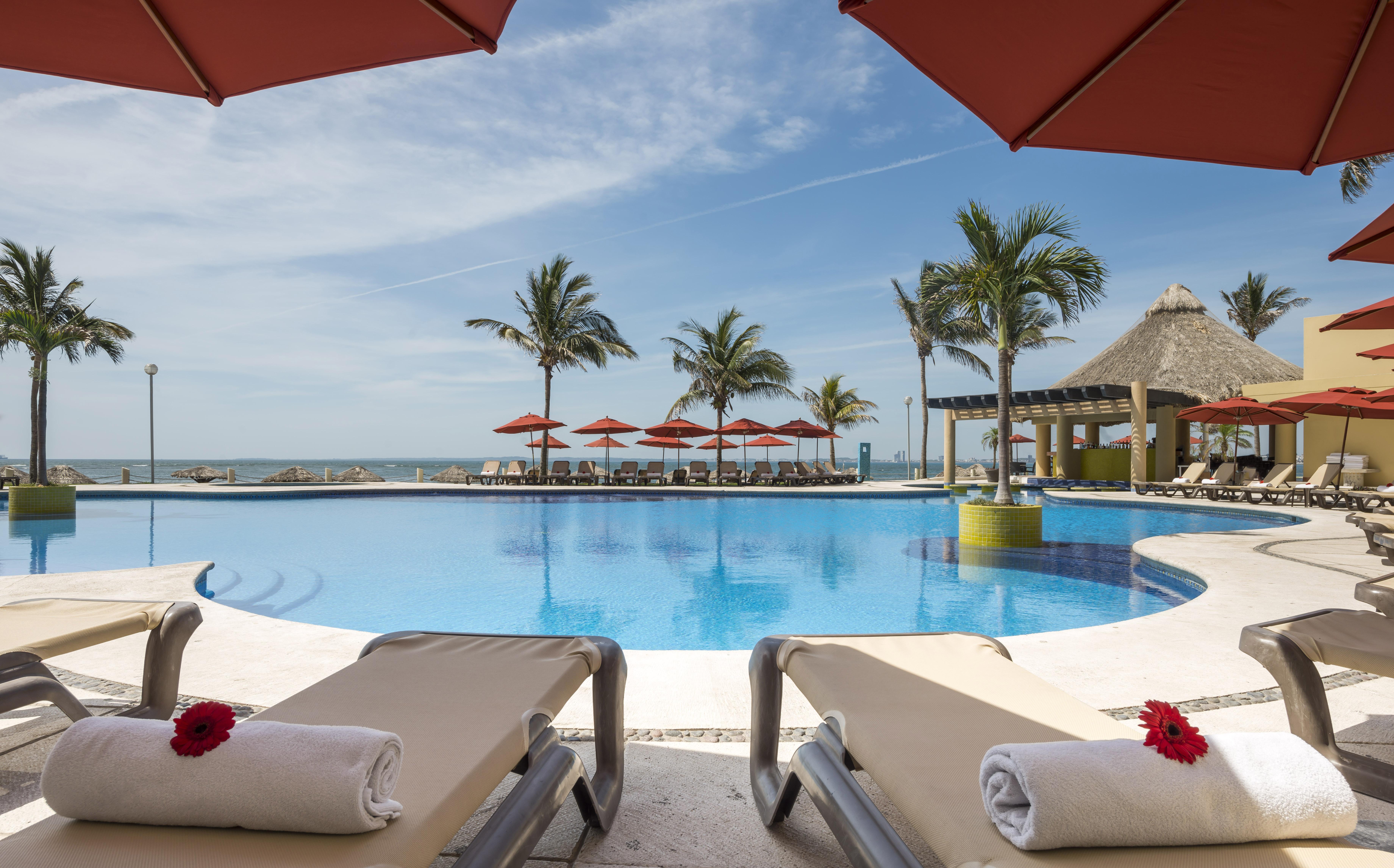 Camino Real ורקרוז מראה חיצוני תמונה Pool at the Iberostar Grand Hotel Bávaro