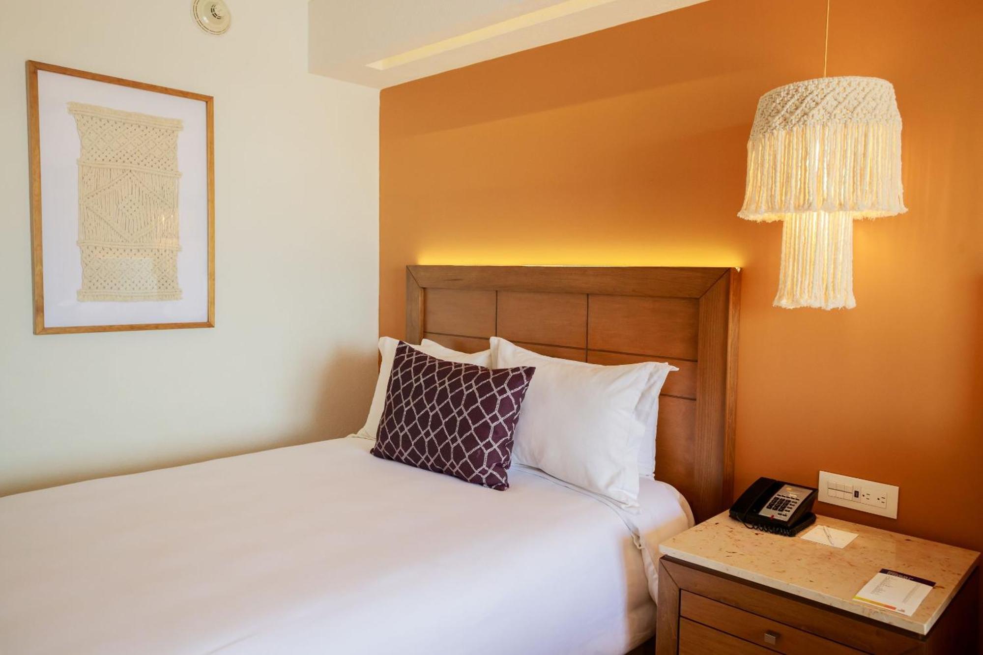 Camino Real ורקרוז מראה חיצוני תמונה A room at the hotel