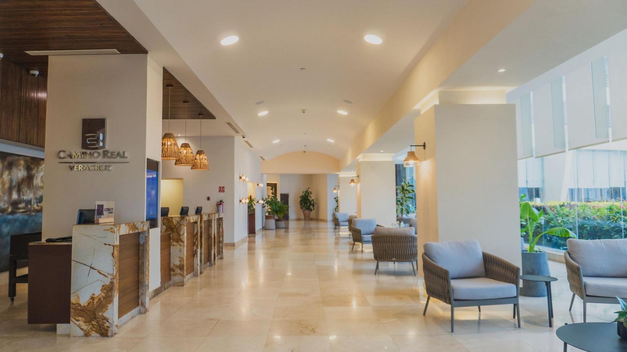 Camino Real ורקרוז מראה חיצוני תמונה Lobby