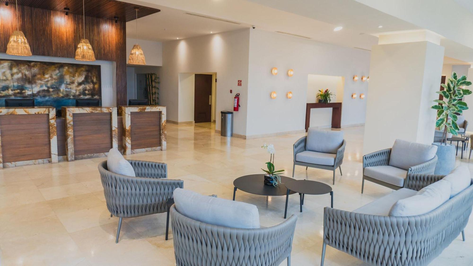 Camino Real ורקרוז מראה חיצוני תמונה Lobby